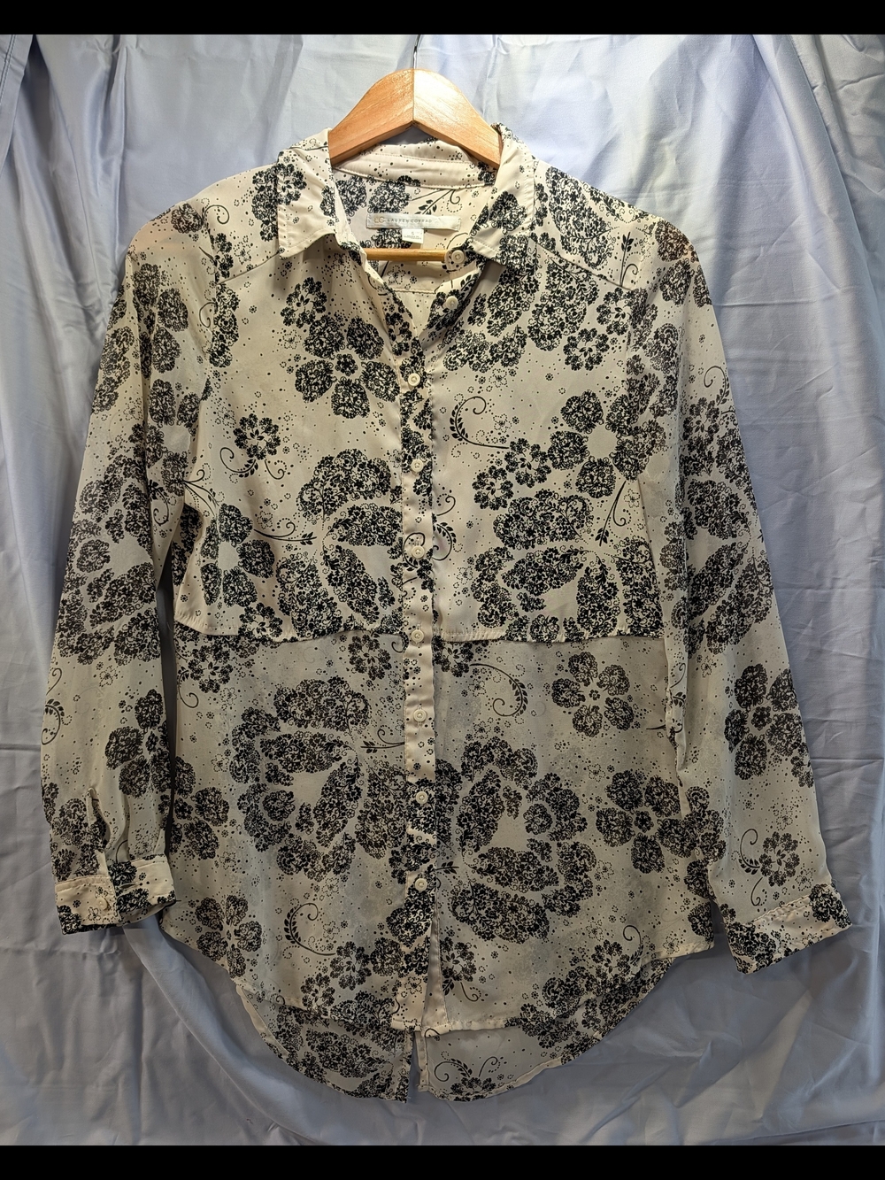 Lauren Conrad Cream w/Black Floral Print Button Front Sheer Blouse Size Small